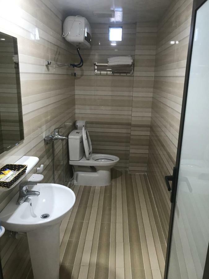 Galaxy Hotel Кат-Ба Экстерьер фото